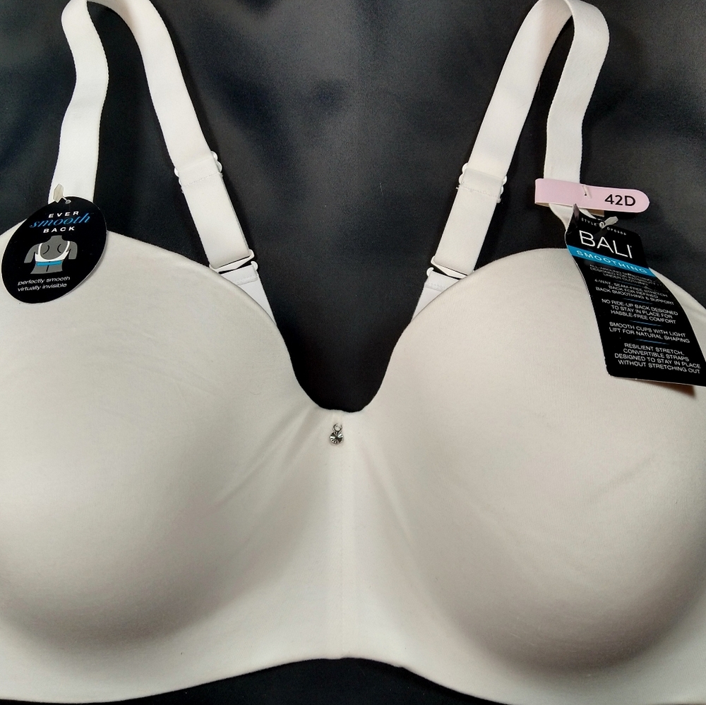 Bali Smoothing Light Lift Natural Shaping Underwire Bra Size 42D